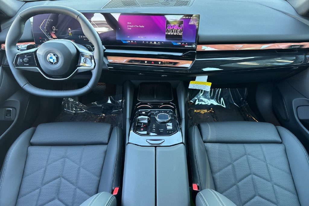 2027 BMW 5 Series 530i