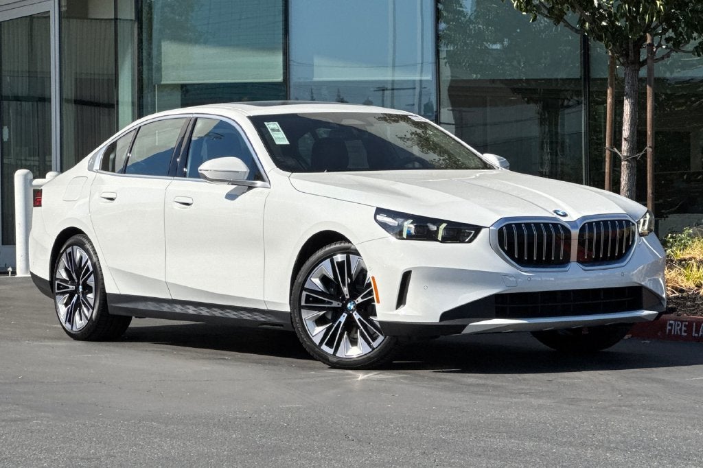 2027 BMW 5 Series 530i