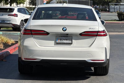 2027 BMW 5 Series 530i