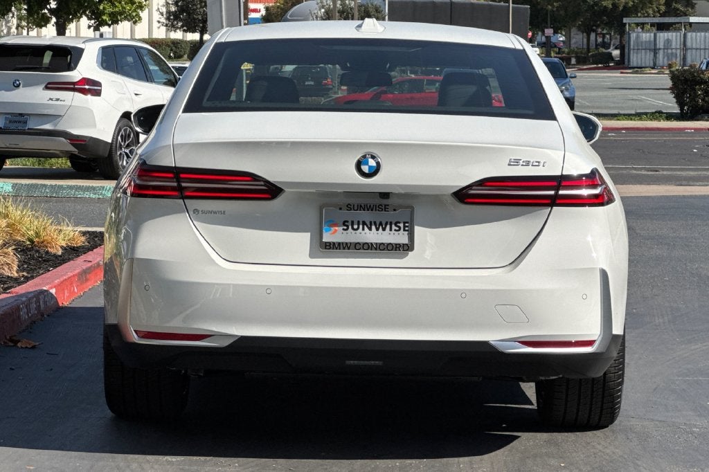 2027 BMW 5 Series 530i