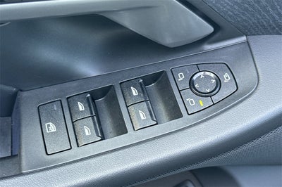 2025 BMW 5 Series 530i