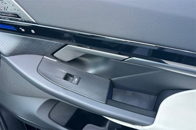 2025 BMW 5 Series 530i