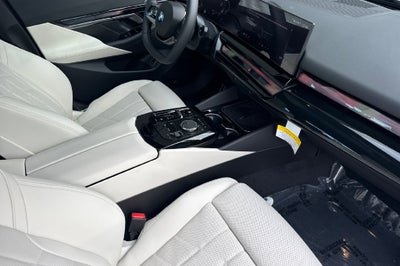 2027 BMW 5 Series 530i