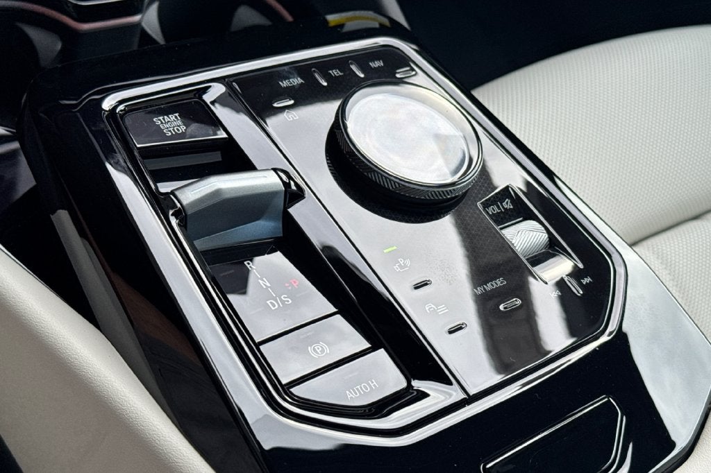 2027 BMW 5 Series 530i