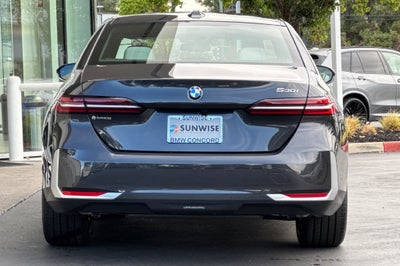 2027 BMW 5 Series 530i