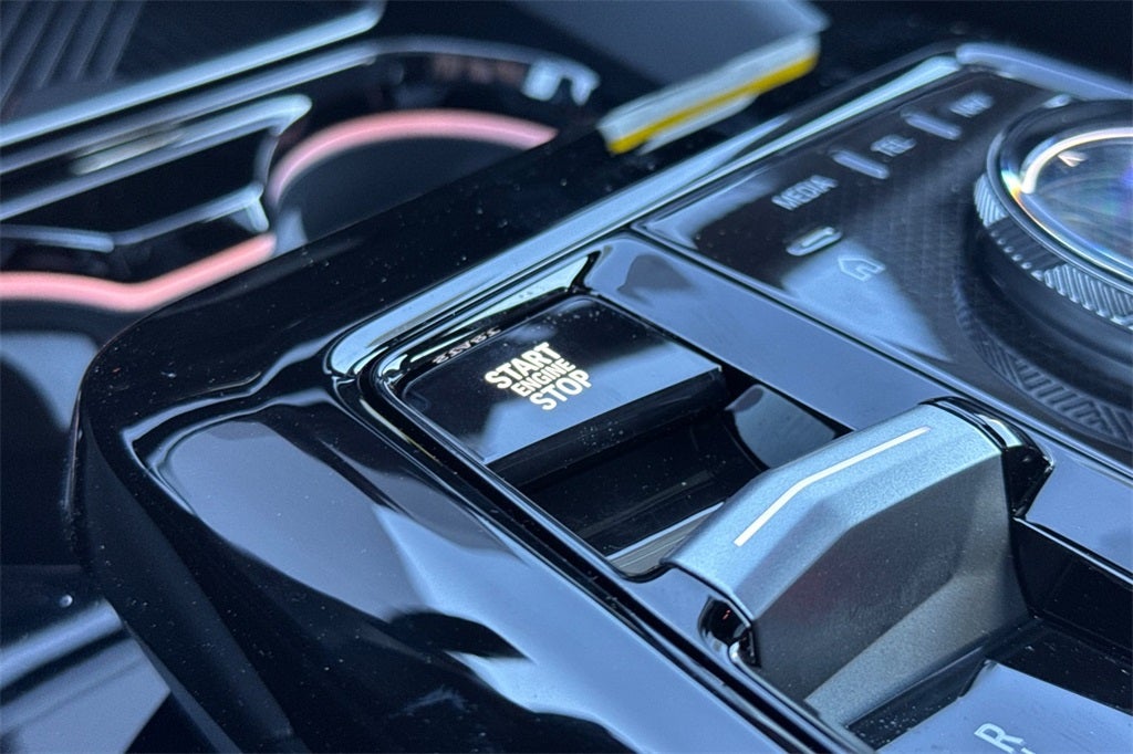 2026 BMW 5 Series 530i