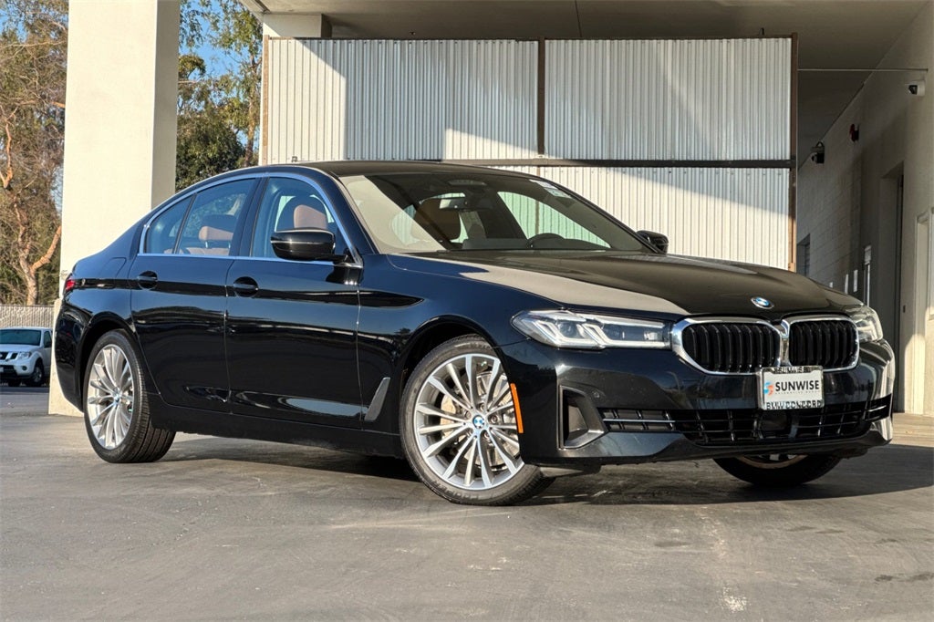 2022 BMW 5 Series 530i
