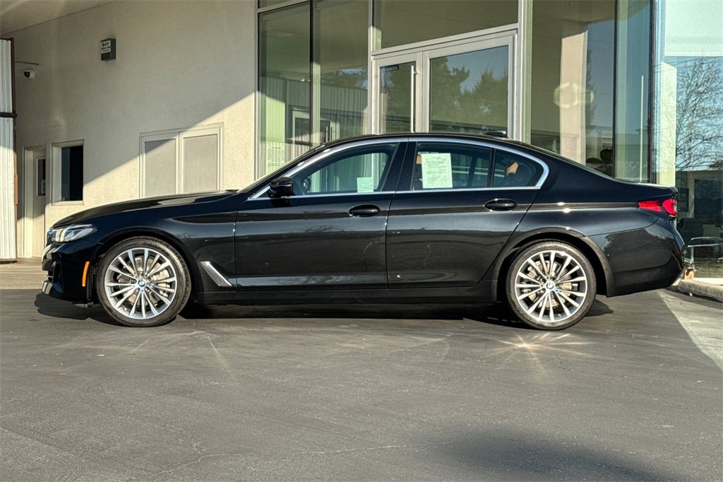 2022 BMW 5 Series 530i