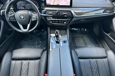 2023 BMW 5 Series 530i