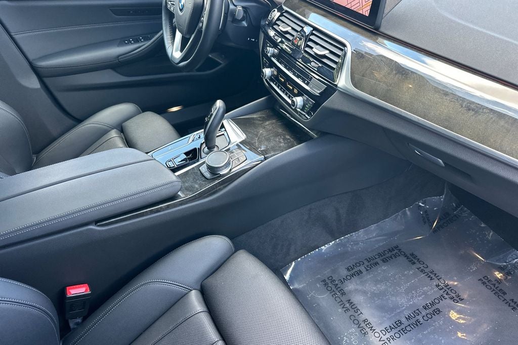 2023 BMW 5 Series 530i