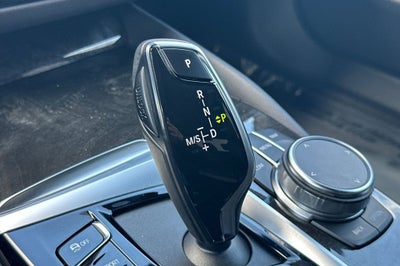2023 BMW 5 Series 530i