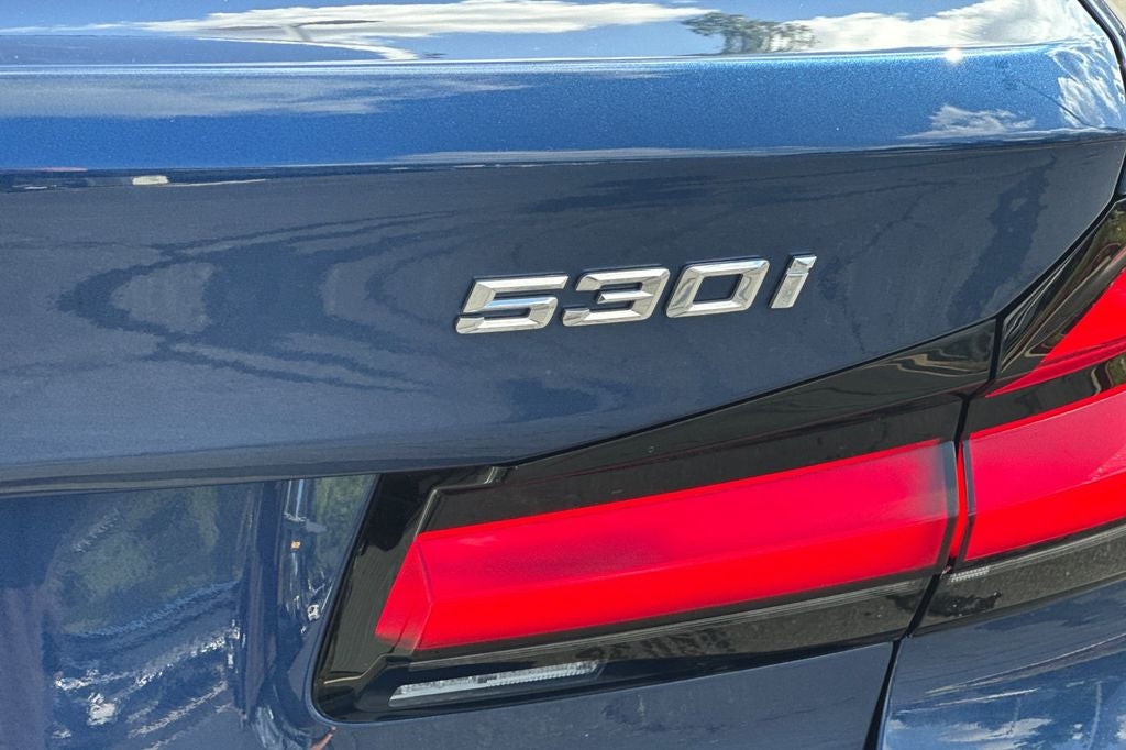2023 BMW 5 Series 530i