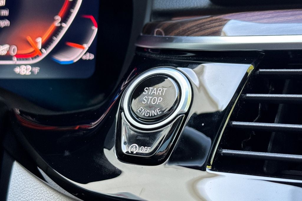 2023 BMW 5 Series 530i