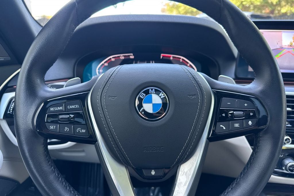 2023 BMW 5 Series 530i