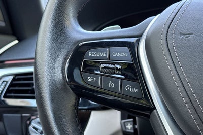 2023 BMW 5 Series 530i