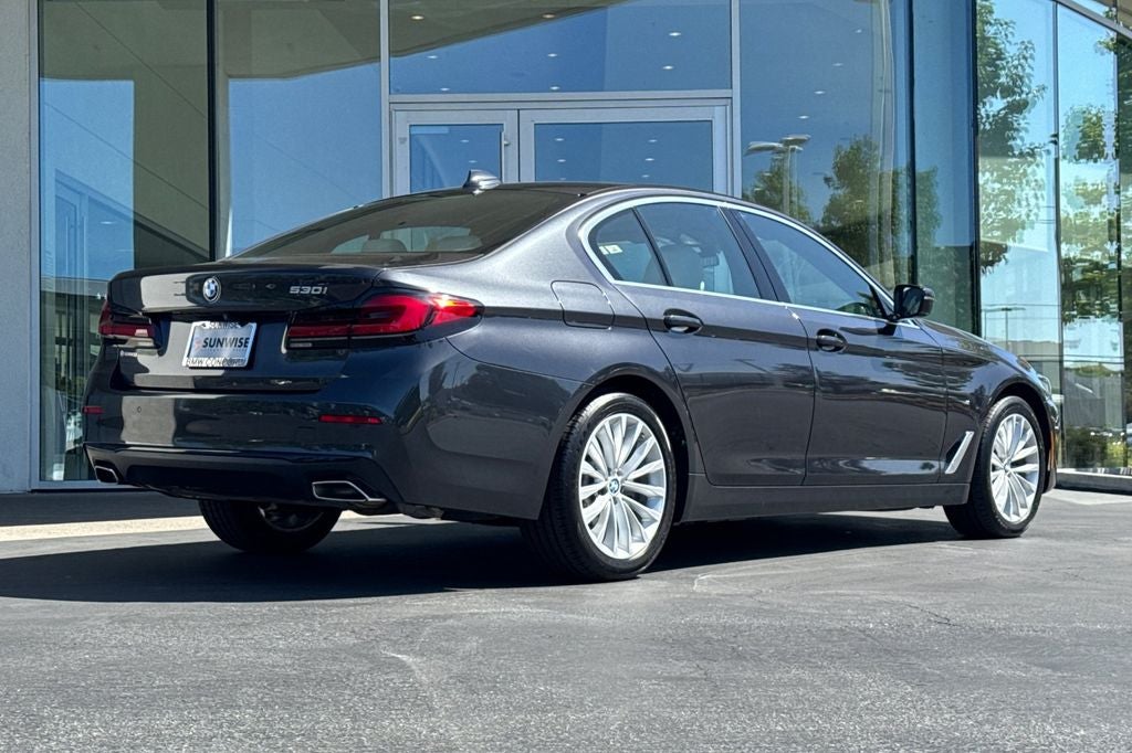 2023 BMW 5 Series 530i