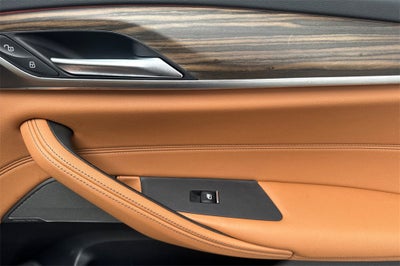 2022 BMW 5 Series 530i