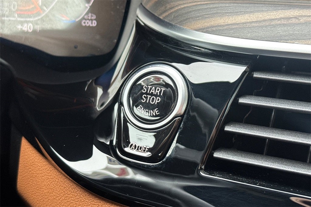 2022 BMW 5 Series 530i