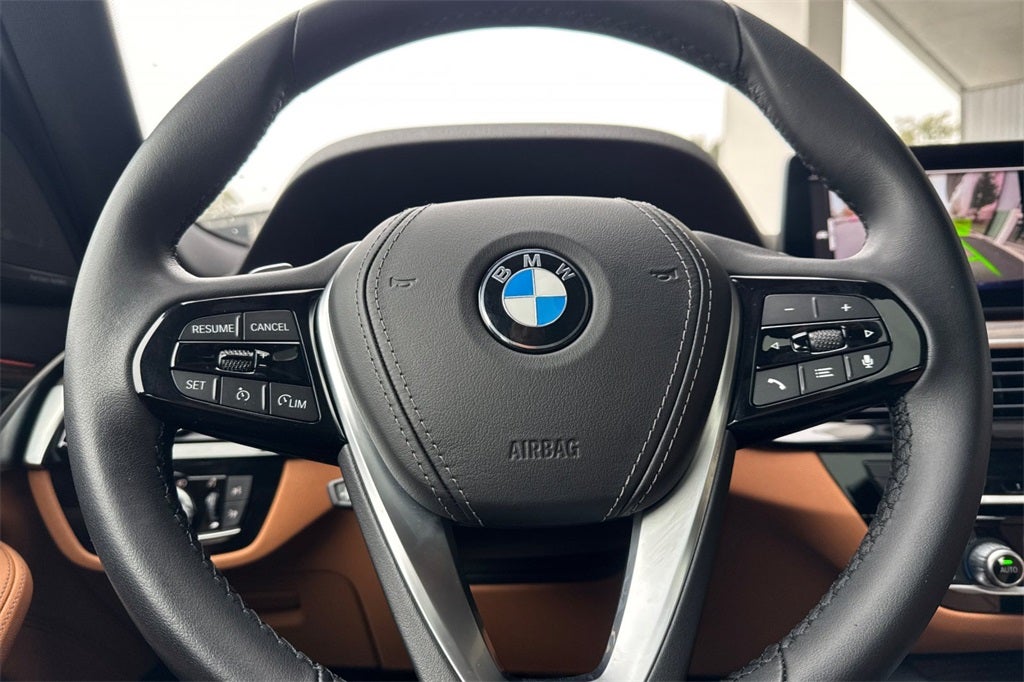 2022 BMW 5 Series 530i