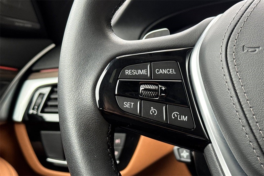 2022 BMW 5 Series 530i