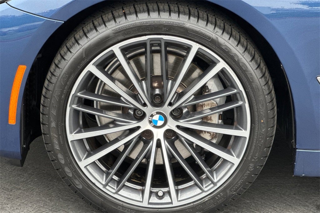 2022 BMW 5 Series 530i