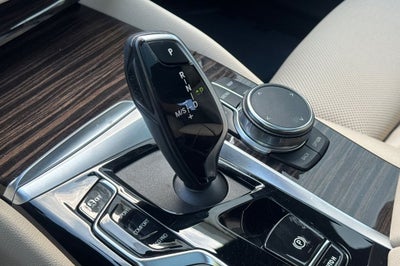 2023 BMW 5 Series 530i