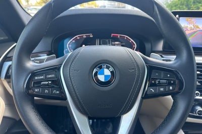 2023 BMW 5 Series 530i