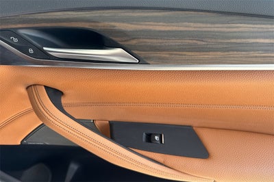 2022 BMW 5 Series 530i