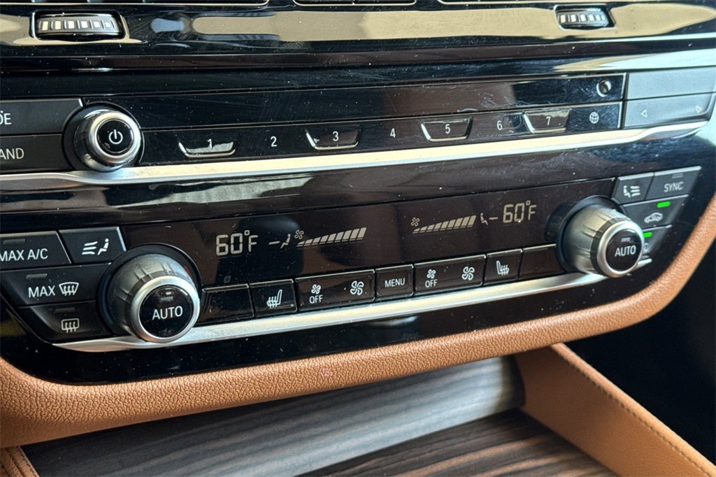 2022 BMW 5 Series 530i