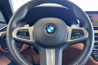 2022 BMW 5 Series 530i