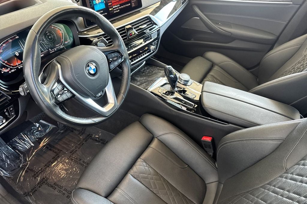 2022 BMW 5 Series 540i
