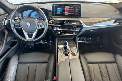 2022 BMW 5 Series 540i