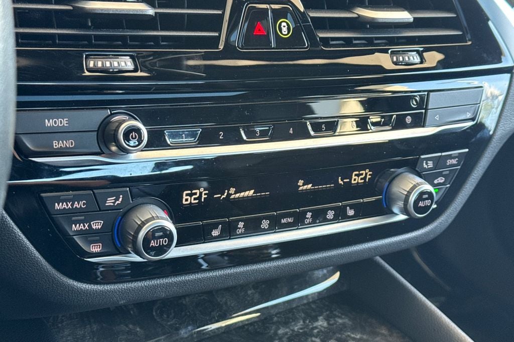 2022 BMW 5 Series 540i