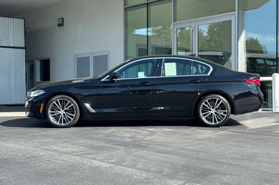 2022 BMW 5 Series 540i