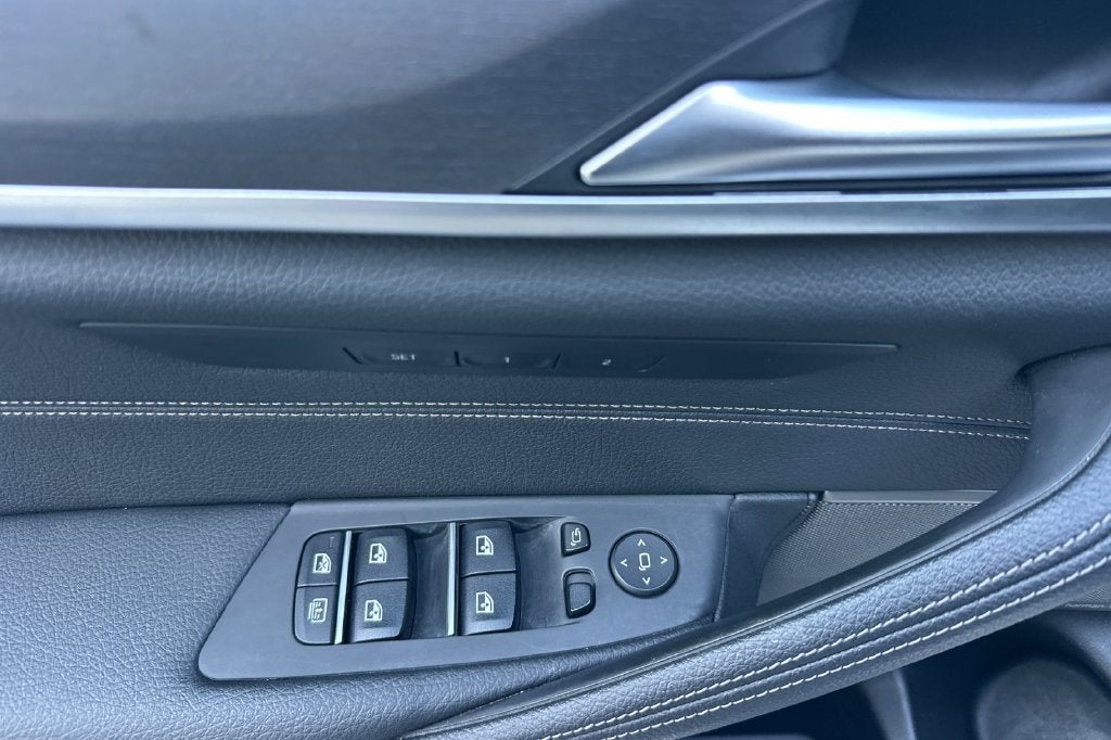 2023 BMW 5 Series 540i