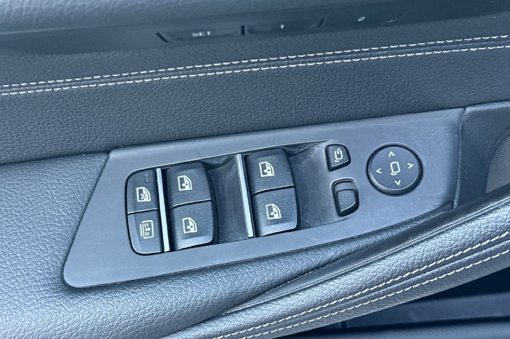 2023 BMW 5 Series 540i