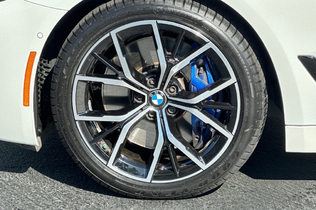 2023 BMW 5 Series 540i