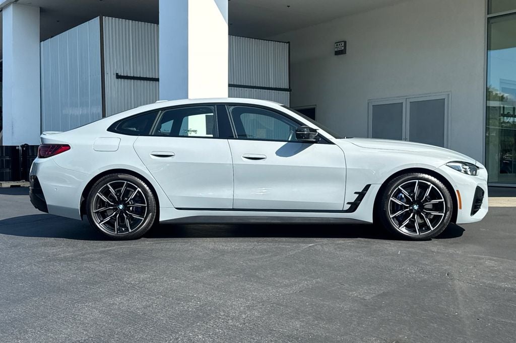 2025 BMW 4 Series M440i