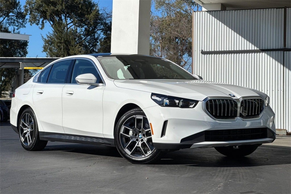2026 BMW 5 Series 530i xDrive