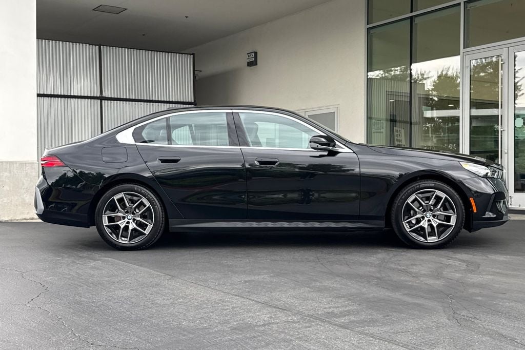 2026 BMW 5 Series 530i xDrive