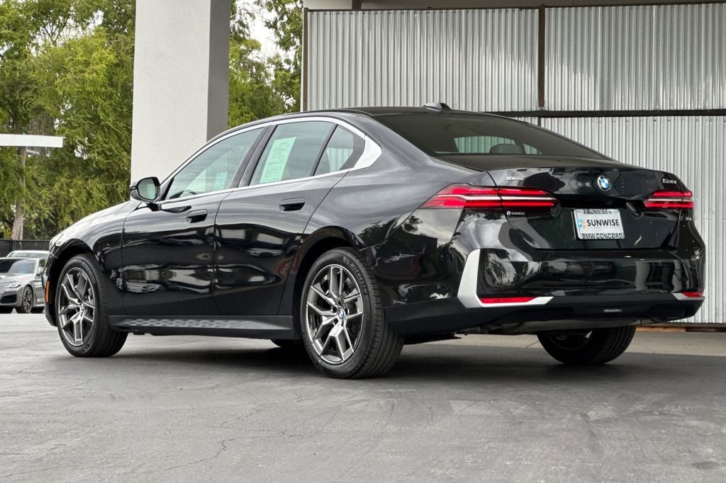 2026 BMW 5 Series 530i xDrive