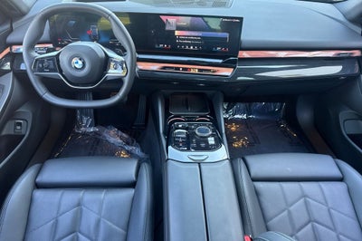 2025 BMW 5 Series 540i xDrive
