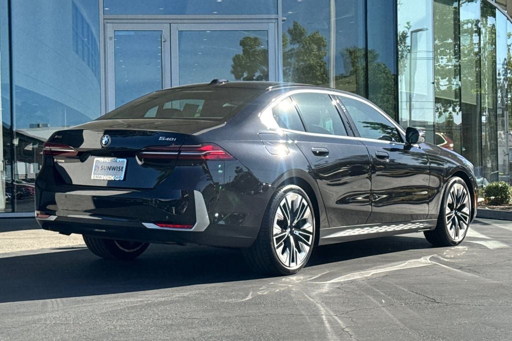 2025 BMW 5 Series 540i xDrive