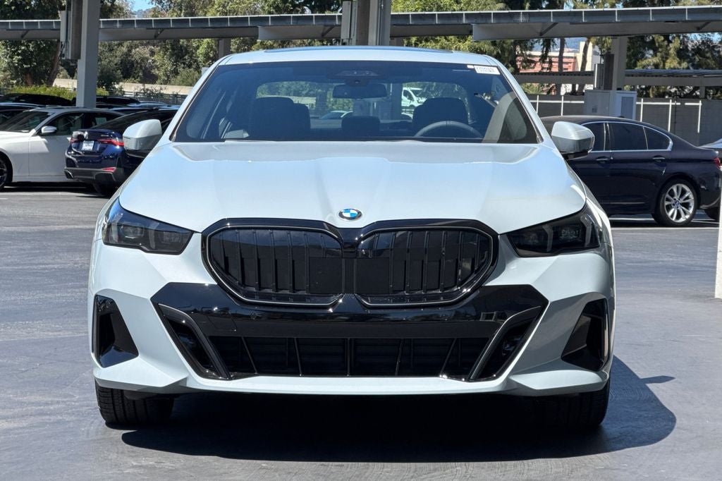 2027 BMW 5 Series 540i xdr