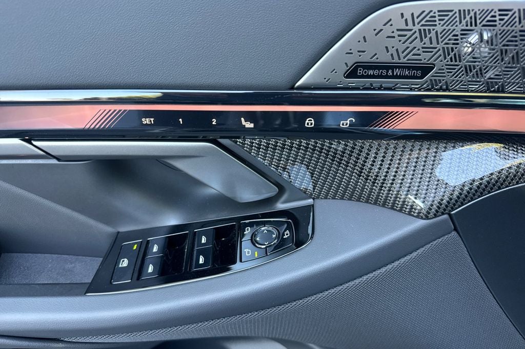 2027 BMW 5 Series 540i xdr