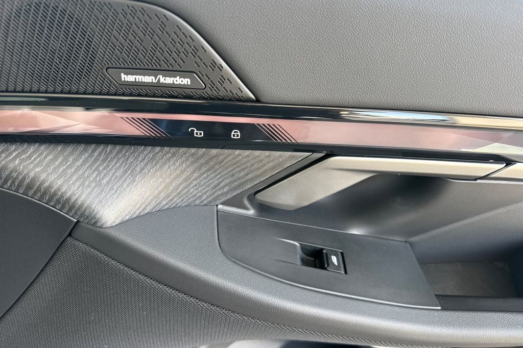 2024 BMW 5 Series 540i xDrive
