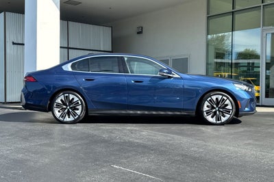 2024 BMW 5 Series 540i xDrive