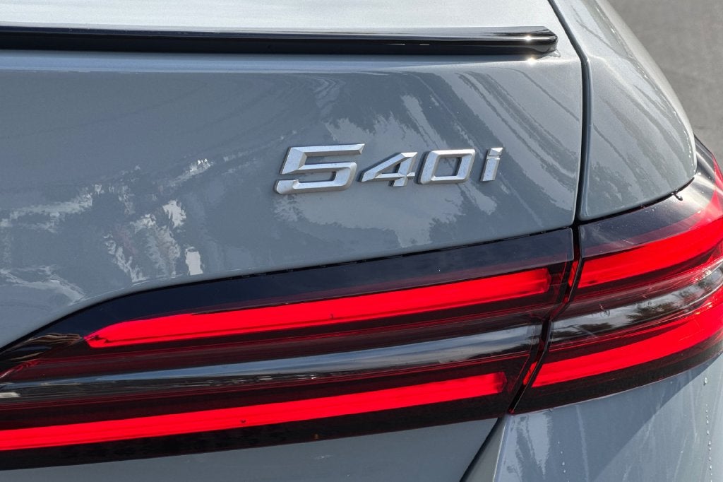 2027 BMW 5 Series 540i xDrive