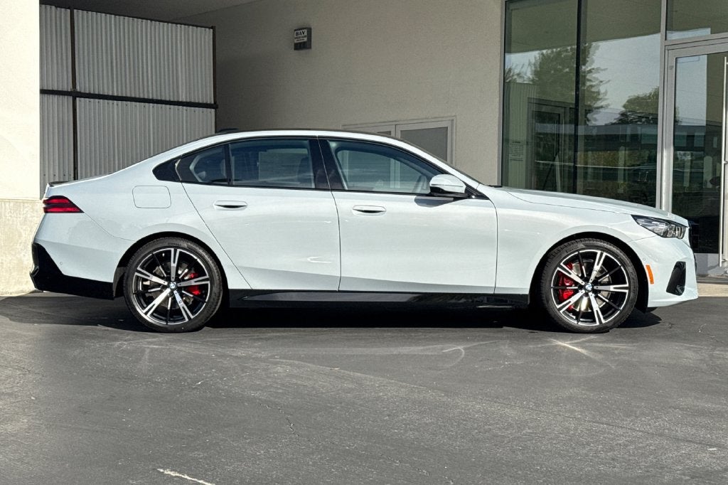 2027 BMW 5 Series 540i xDrive