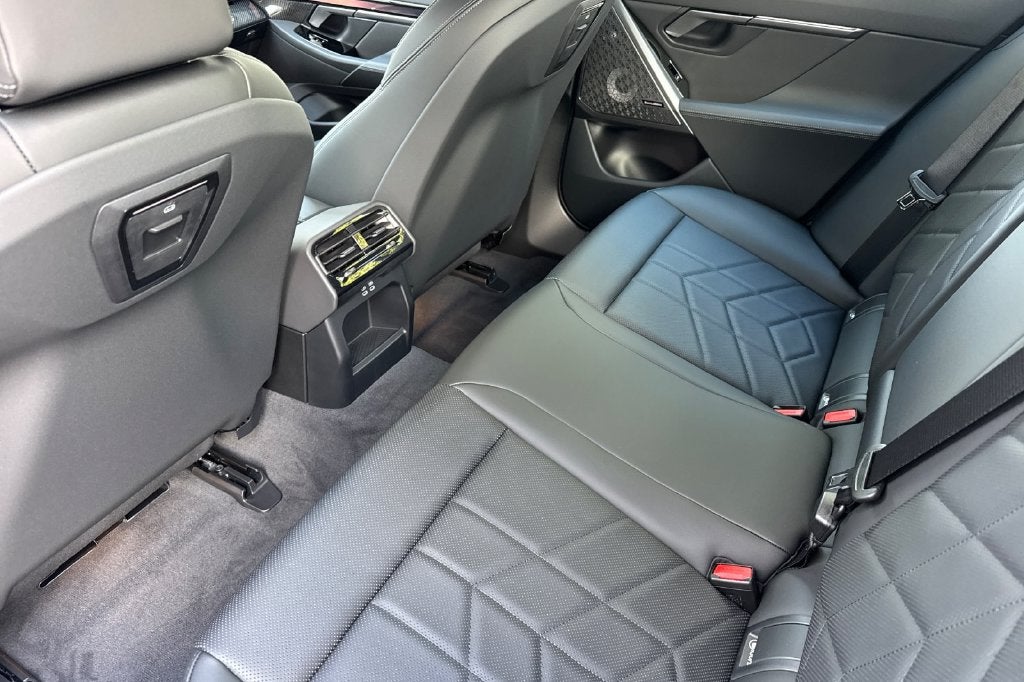2027 BMW 5 Series 540i xDrive